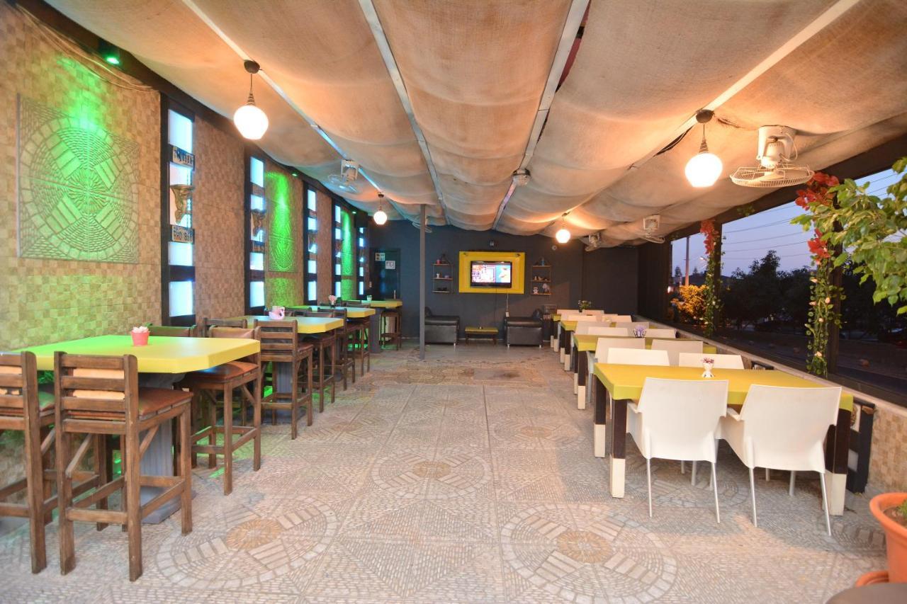 Rose Garden Apart Hotel อลันยา ภายนอก รูปภาพ