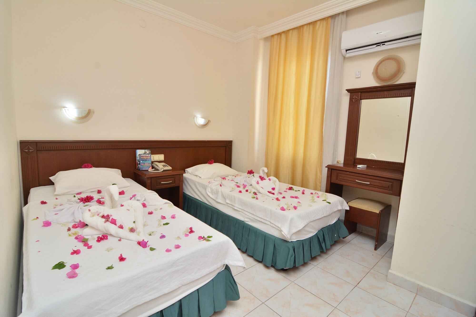 Rose Garden Apart Hotel อลันยา ภายนอก รูปภาพ