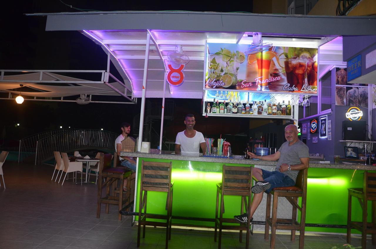 Rose Garden Apart Hotel อลันยา ภายนอก รูปภาพ